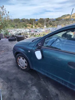 OPEL CORSA C foto 3