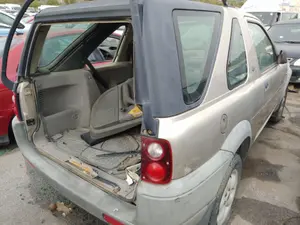 LAND ROVER FREELANDER (LN) foto 7
