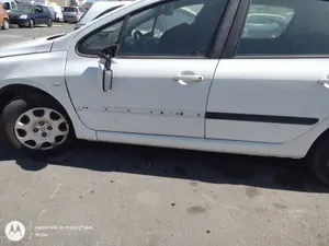 PEUGEOT 307 (S1)(04.2001) foto 3