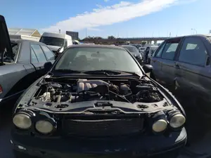 JAGUAR X-TYPE foto 1