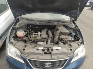 SEAT IBIZA BERLINA (6J5) foto 4