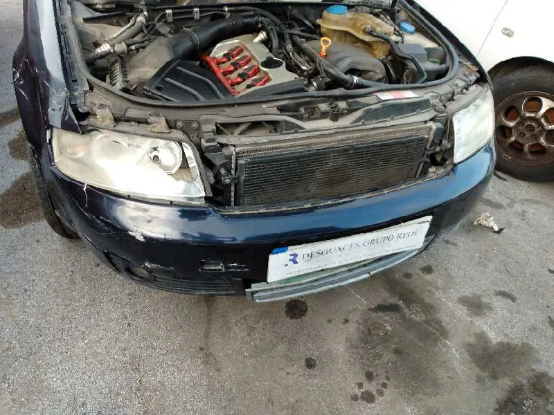 AUDI A4 BERLINA (8E)