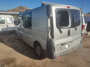 RENAULT TRAFIC II FURGÓN foto 5