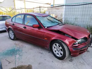 BMW SERIE 3 BERLINA (E46) foto 2