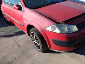 RENAULT MEGANE II BERLINA 5P foto 2