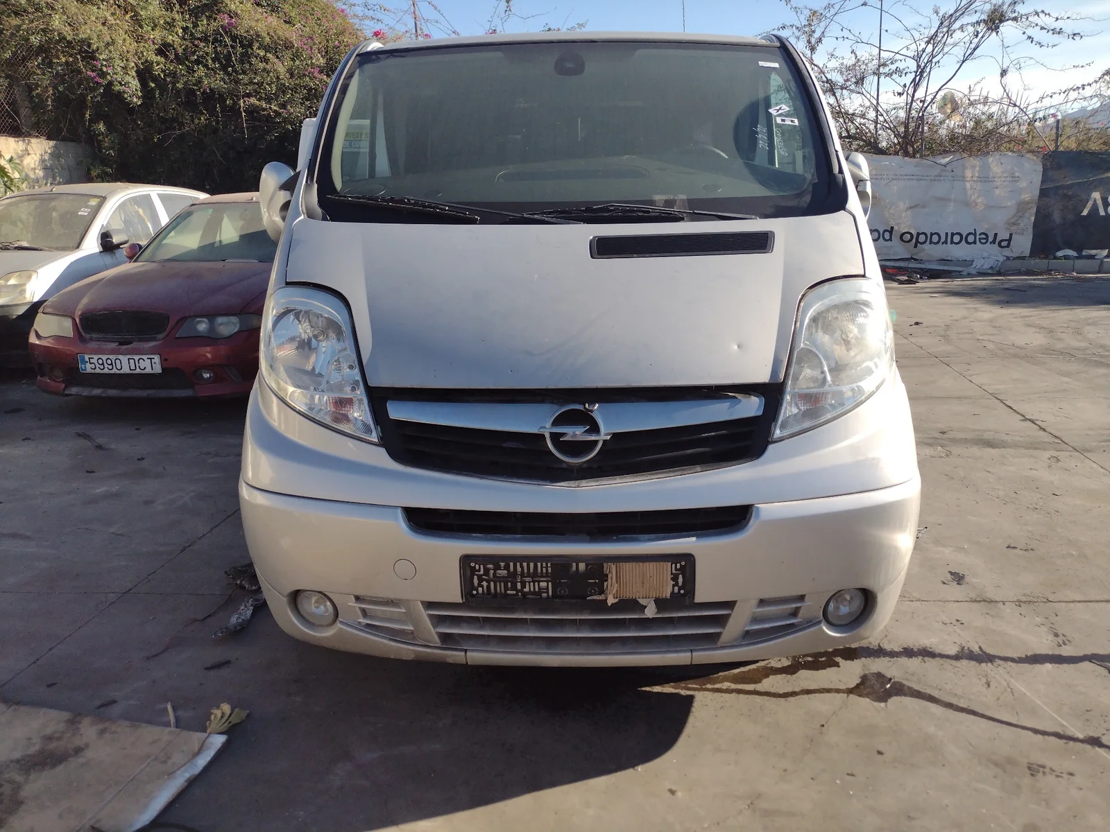 OPEL VIVARO CAMIÓN