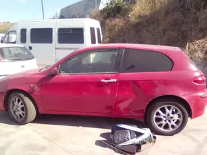 ALFA ROMEO 147 (190) foto 30