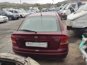 OPEL ASTRA G BERLINA foto 4