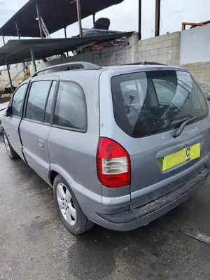 OPEL ZAFIRA A foto 10