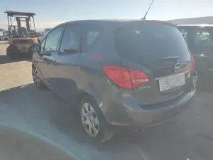 OPEL MERIVA B foto 2