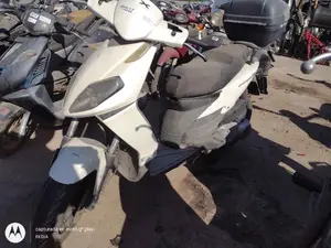 APRILIA  foto 3