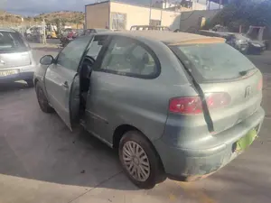 SEAT IBIZA (6L1) foto 6