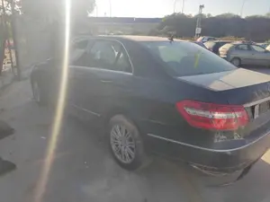 MERCEDES-BENZ CLASE E (BM 212) LIM. foto 6