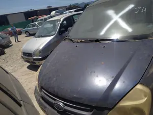 KIA CARNIVAL foto 1