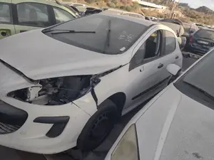 PEUGEOT 308 foto 4