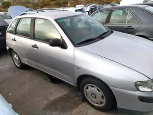 SEAT IBIZA (6K1) foto 2