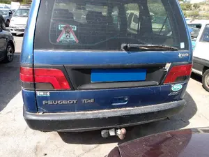 PEUGEOT 806 foto 2