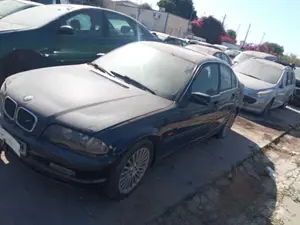 BMW SERIE 3 BERLINA (E46) foto 3