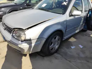 VOLKSWAGEN GOLF IV BERLINA (1J1)(10.1997) foto 5