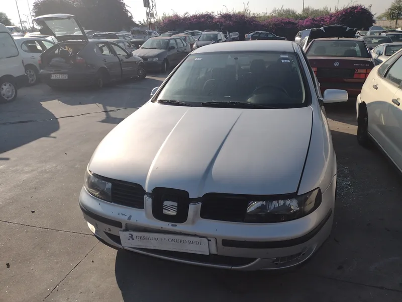 SEAT TOLEDO (1M2)