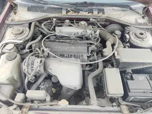 TOYOTA CARINA (T19) foto 6