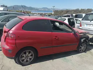 SEAT IBIZA (6L1) foto 4