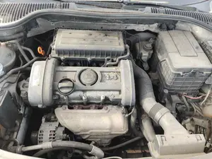 SKODA OCTAVIA BERLINA (1U2) foto 6