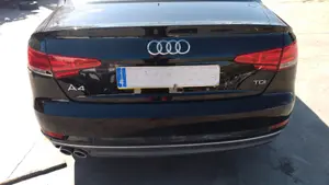 AUDI A4 BERLINA (8W2) foto 12