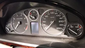PEUGEOT 407 foto 12