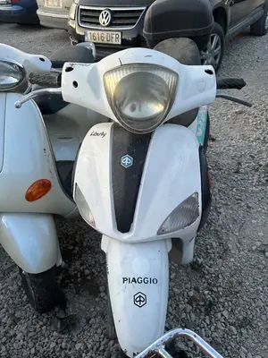 PIAGGIO (VESPA) LIBERTY LIBERTY foto 1