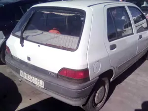 RENAULT CLIO I FASE I / II (B/C57) foto 4
