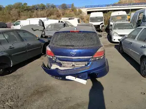 OPEL ASTRA H BERLINA foto 6
