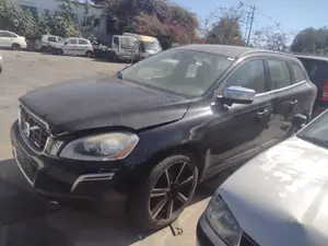 VOLVO XC60 foto 2