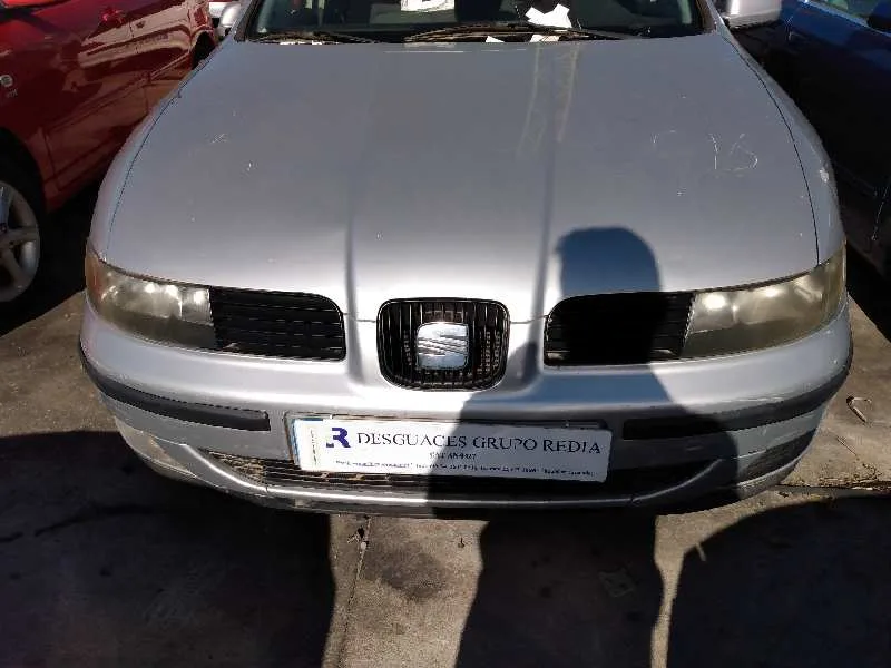 SEAT LEON (1M1)