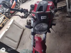 DUCATI MONSTER 1100 foto 2