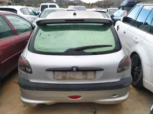 PEUGEOT 206 foto 4