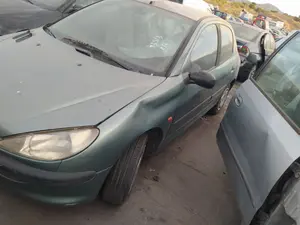 PEUGEOT 206 foto 3