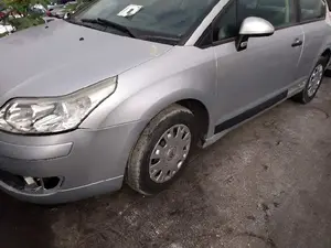 CITROEN C4 COUPE foto 2