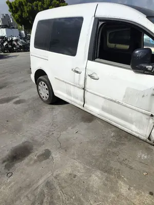 VOLKSWAGEN CADDY (2K)(02.2004) foto 6