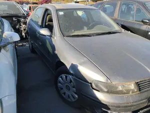 SEAT LEON (1M1) foto 3