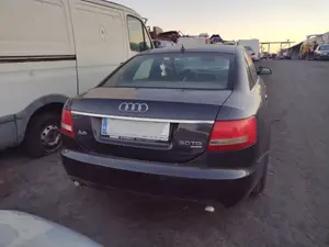 AUDI A6 BERLINA (4F2) foto 5