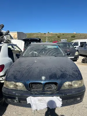 BMW SERIE 5 TOURING (E39) foto 1