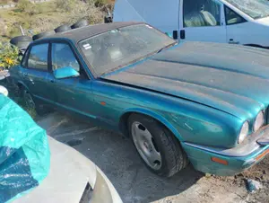 JAGUAR XJ foto 6