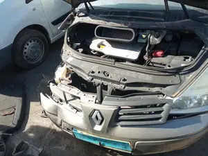 RENAULT ESPACE IV (JK0) foto 1
