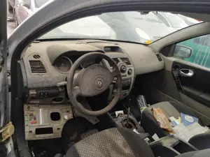 RENAULT MEGANE II BERLINA 5P foto 6
