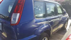 NISSAN X-TRAIL (T30) foto 5