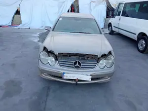 MERCEDES-BENZ CLK (BM 209) COUPE foto 1
