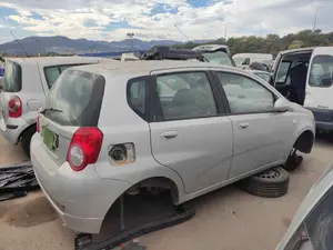 CHEVROLET AVEO HATCHBACK foto 3