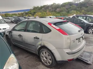 FORD FOCUS BERLINA (CAP) foto 3