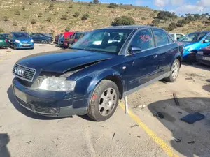AUDI A4 BERLINA (8E) foto 2